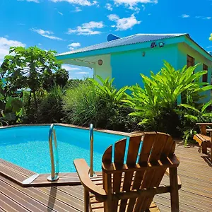 Kaz A Klemence Creole Avec Piscine Et Table Dhotes A Bertrand Anse-Bertrand
